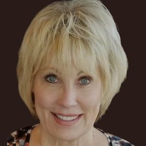 Meet your Posher, Marilyn